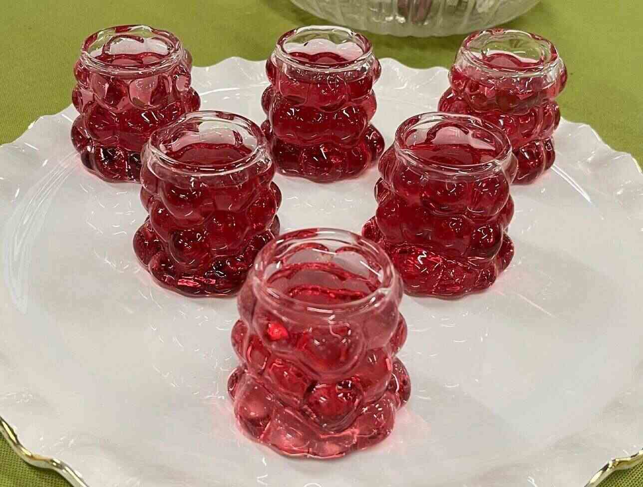 resimler/genel/Borosilikat Cam Üzüm Desenli Kahve Yanı Bardak 6’lı Set