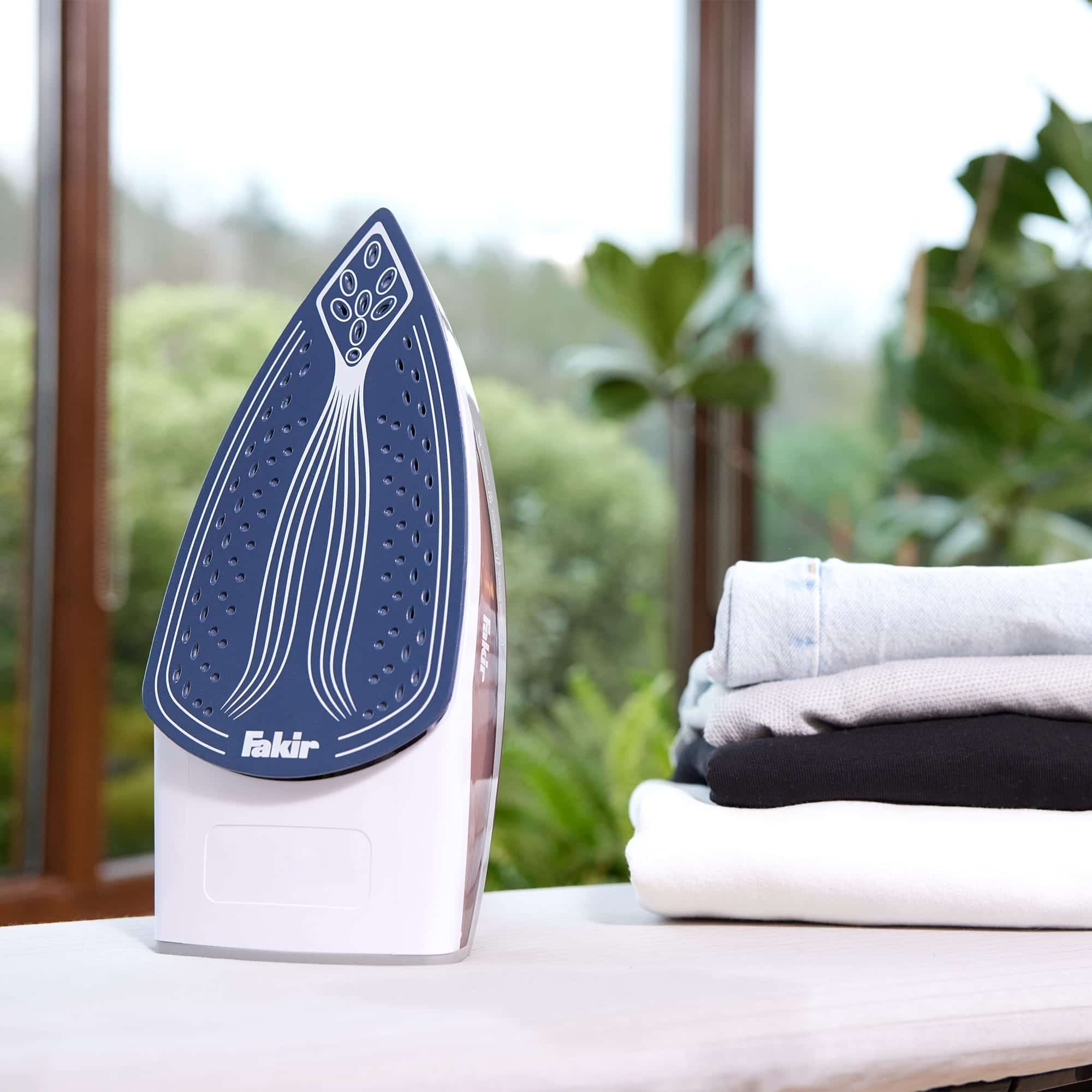 resimler/genel/Fakir Spring 2600 W Buharlı Ütü Seramik Tabanlı