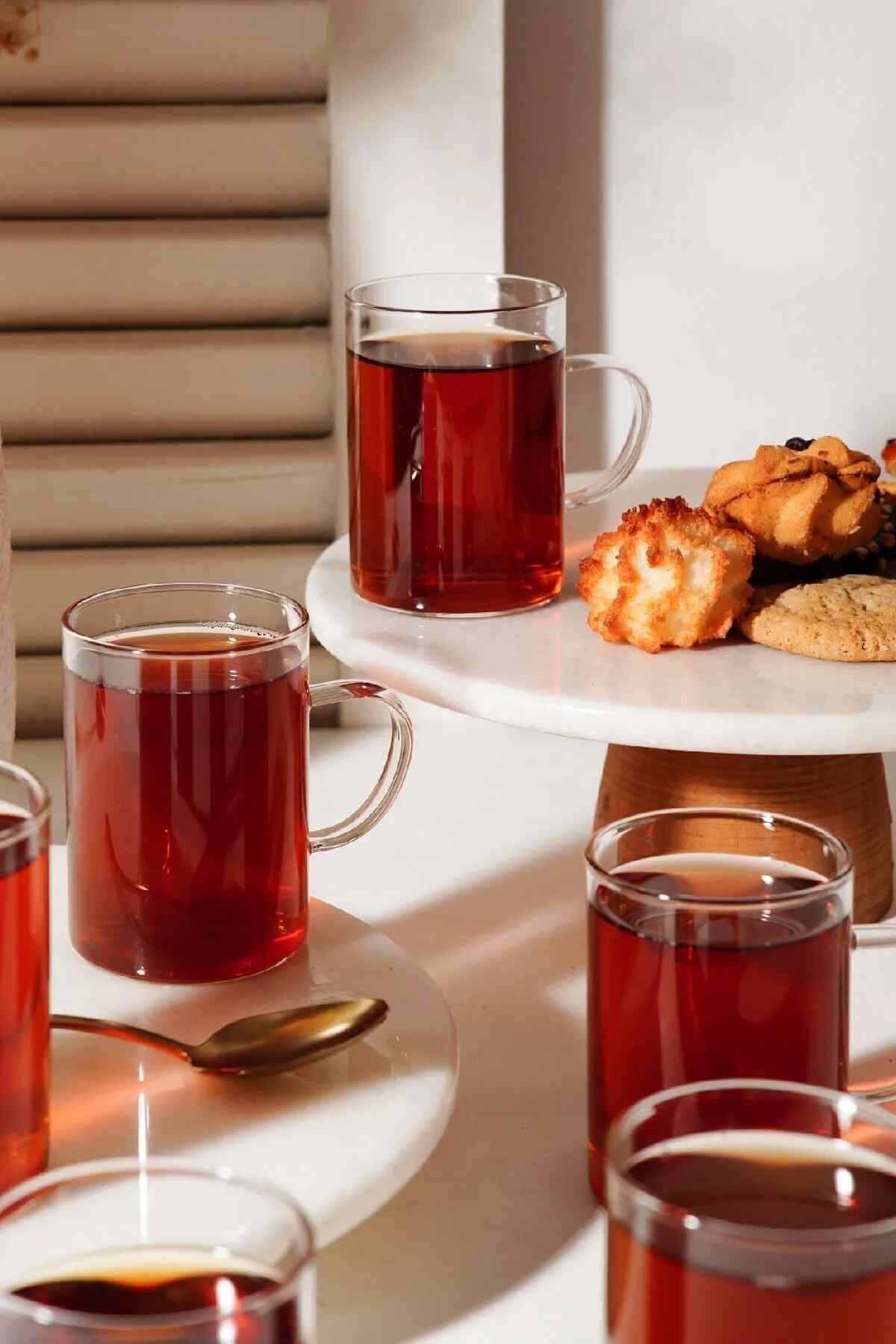 resimler/genel/Borosilikat Cam Kulplu Isıya Dayanıklı Çay Bardağı 6’lı Set